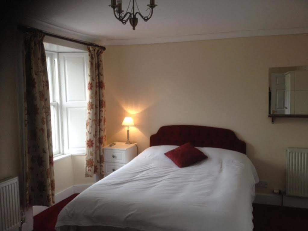 Carlops The Allan Ramsay Hotel מראה חיצוני תמונה